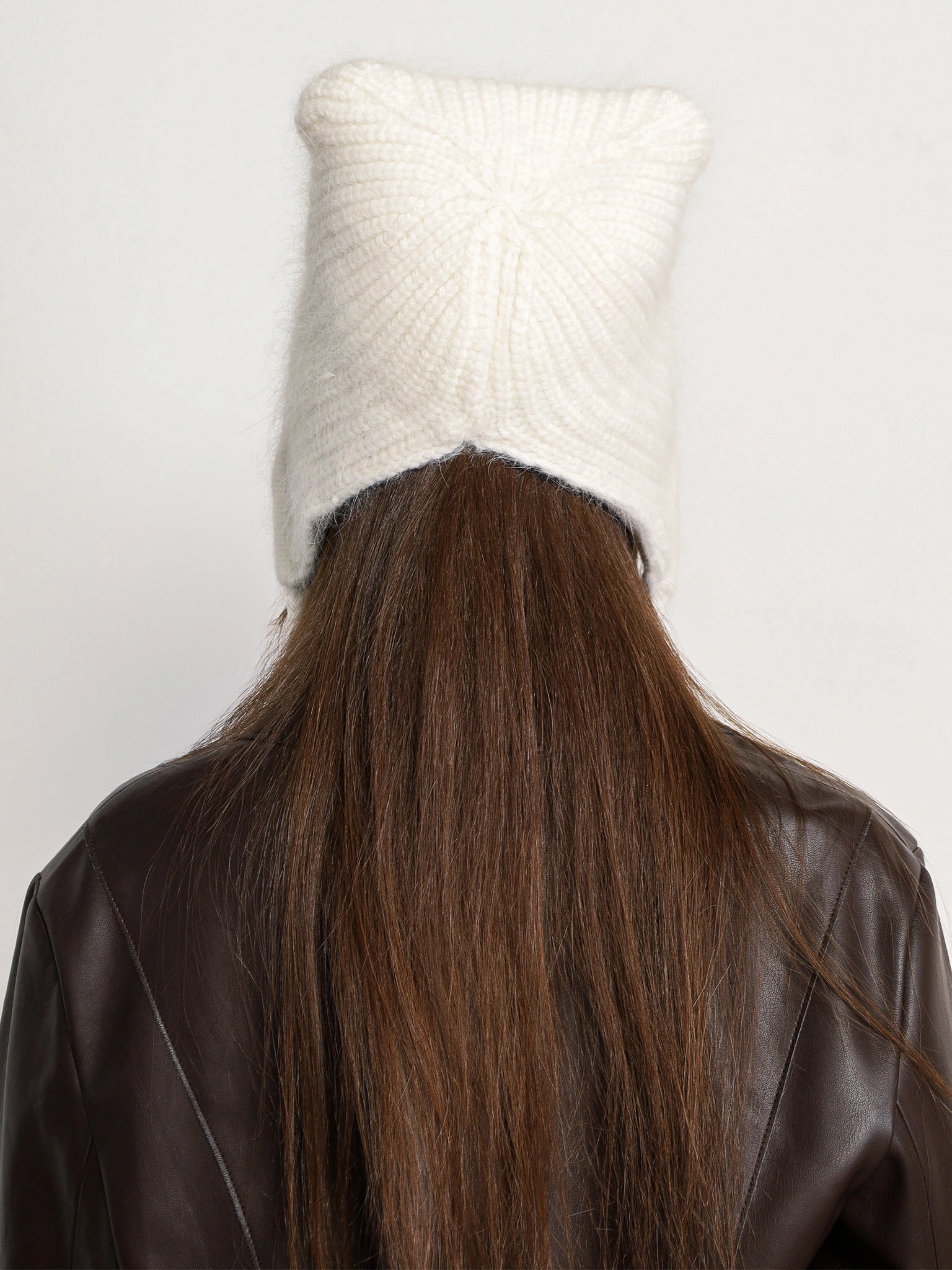 Шапка с ушками на подкладке в ассортименте